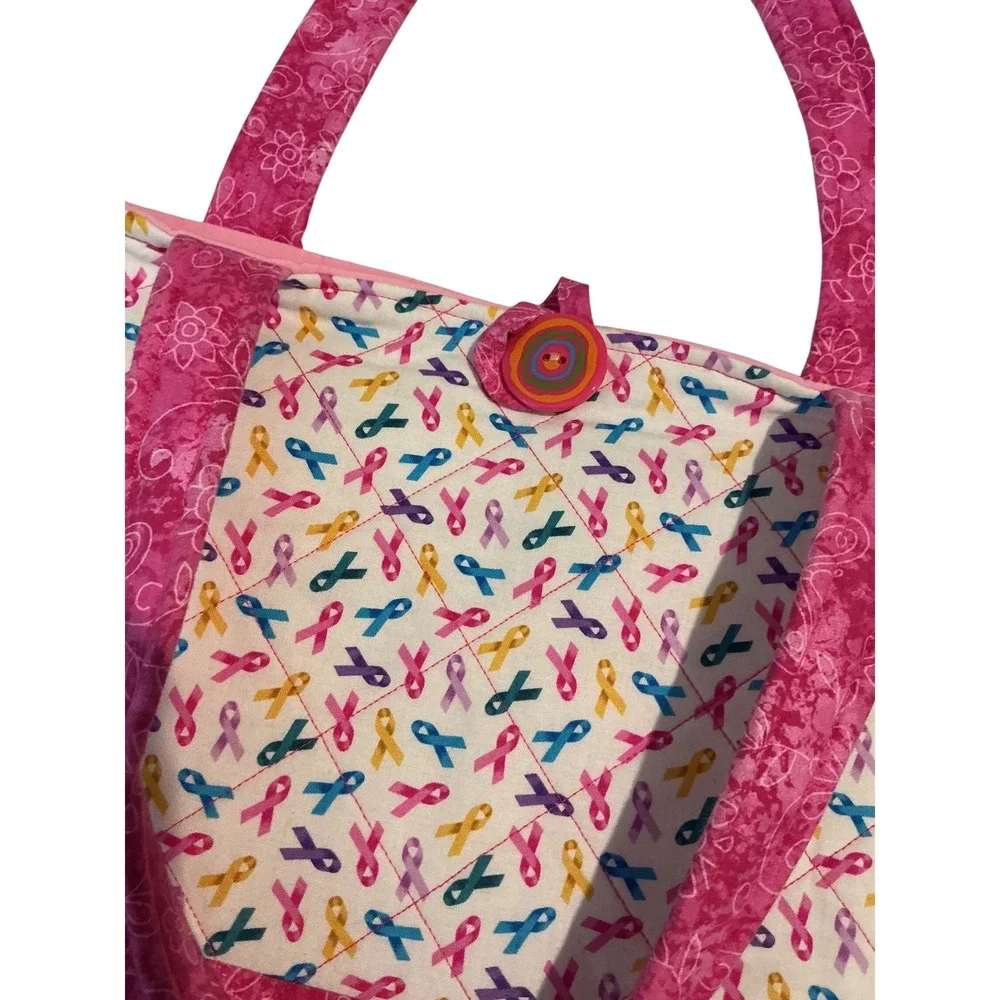 Quilted Tote Bag Womens Large Pink Awareness Ribbon‎ Floral Excellent